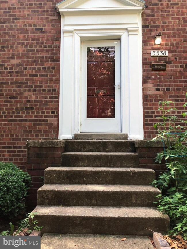 3538 Gunston Rd, Alexandria, VA 22302 - photo 3