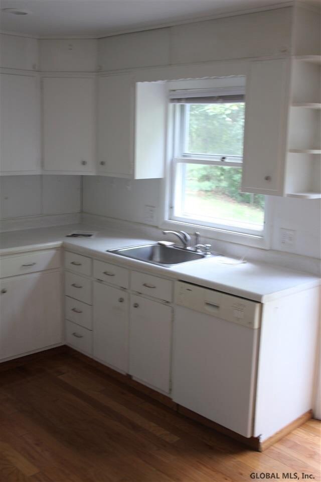 852 Hereford Way, Schenectady, NY 12309 - photo 6