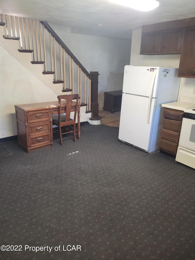 97 Maxwell St, Wilkes Barre, PA 18702 - photo 4