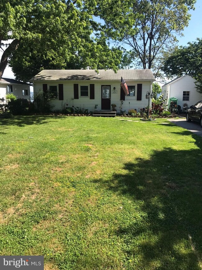 43214 Riverside Dr, Hollywood, MD 20636 - photo 3