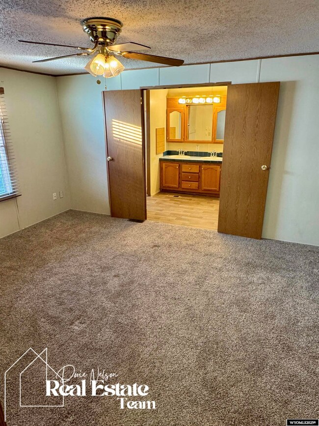 2082 E 1st Ln, Casper, WY 82609 - photo 5