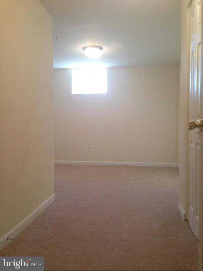 7208 Powhatan St, Lanham, MD 20706 - photo 7