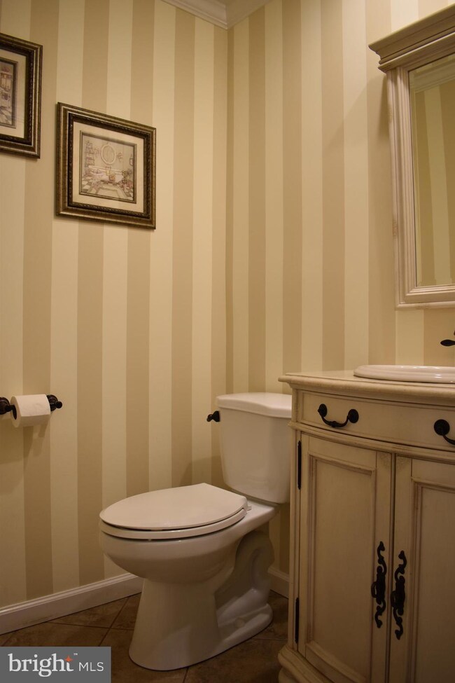 421 Snowflake Cir, Norristown, PA 19403 - photo 7