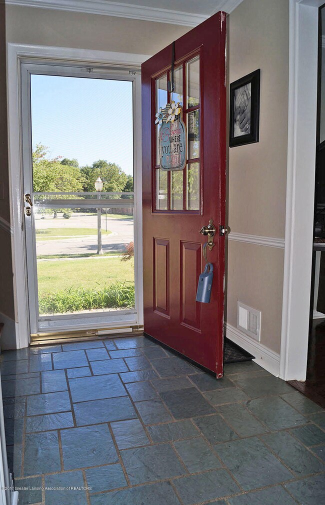 Foyer Entry