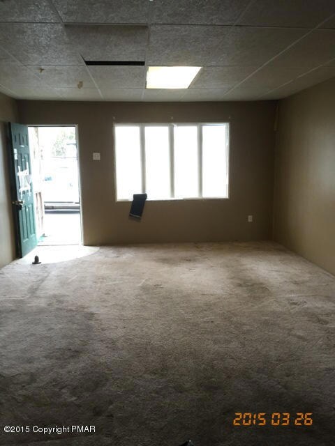 20 E Union St, Tamaqua, PA 18252 - photo 2