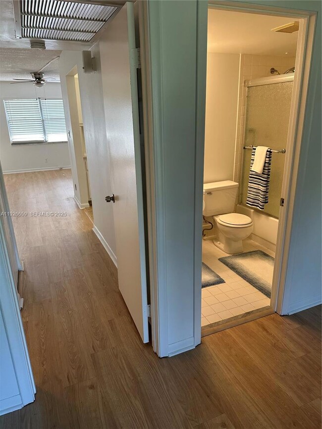 13255 SW 9th Ct unit 211G, Pembroke Pines, FL 33027 - photo 5