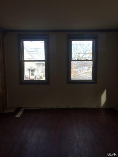 442 Thomas St, Alburtis, PA 18011 - photo 3