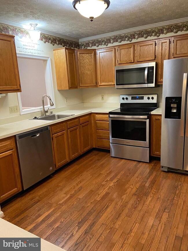 303 Stafford Mews Ln, Stafford, VA 22556 - photo 4