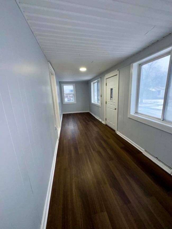 605 Mount St, Gary, IN 46406 - photo 2