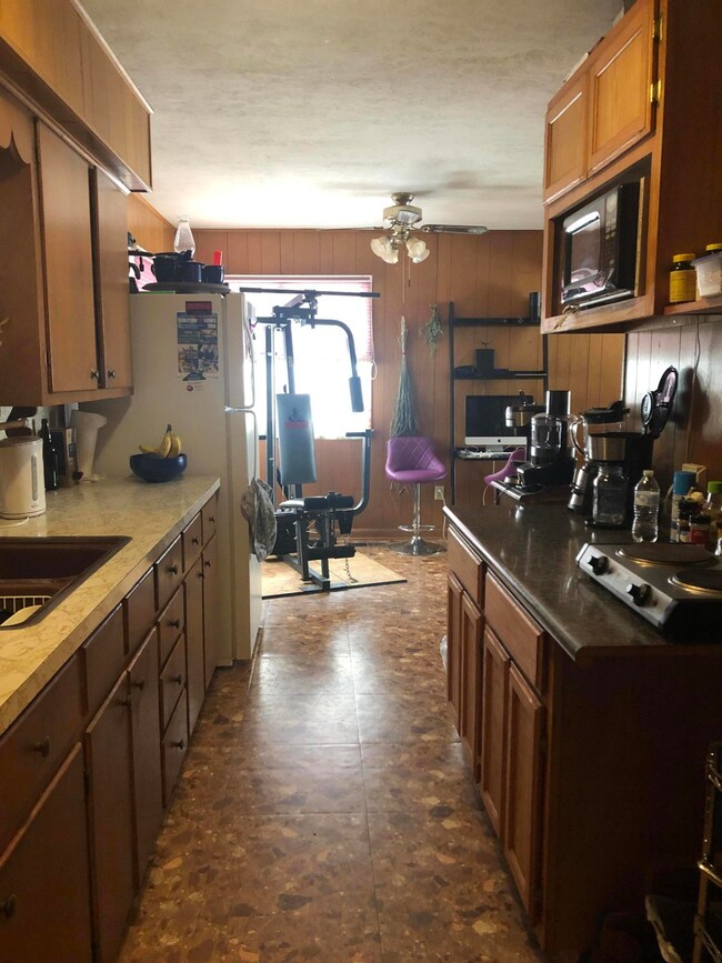 205 E South St, Jerico Springs, MO 64756 - photo 7