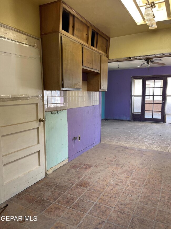 7765 Acapulco Ave, El Paso, TX 79915 - photo 7
