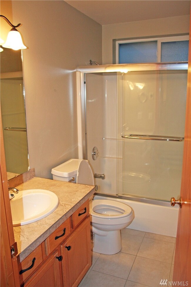 1339 Whatcom St unit 18, Bellingham, WA 98229 - photo 7