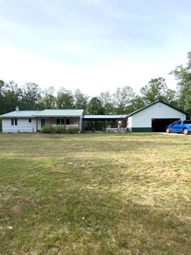 4298 W 8th St, Baldwin, MI 49304 - photo 2