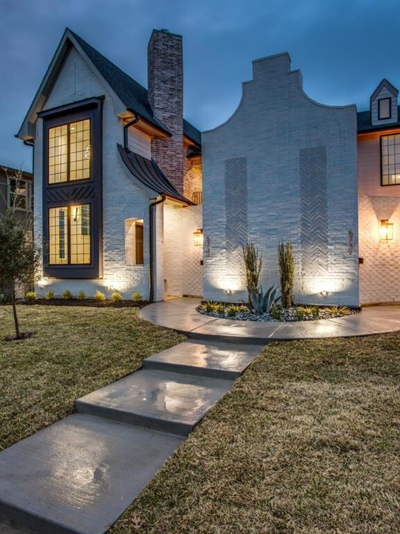 5739 Penrose Ave, Dallas, TX 75206 - photo 3