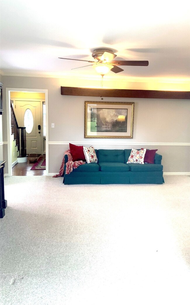 1504 Meadow Ln, Alvin, TX 77511 - photo 4