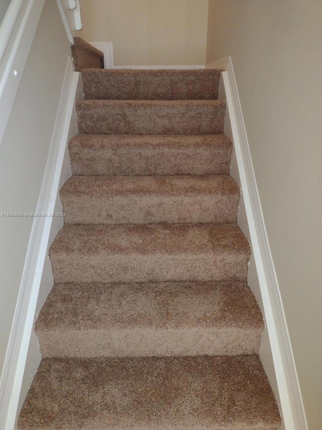 618 SW 106th Ave unit 1511, Pembroke Pines, FL 33025 - photo 4