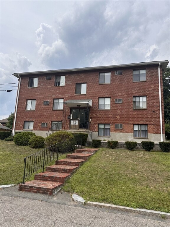 72 Martensen St unit 4, Quincy, MA 02169 - photo 7