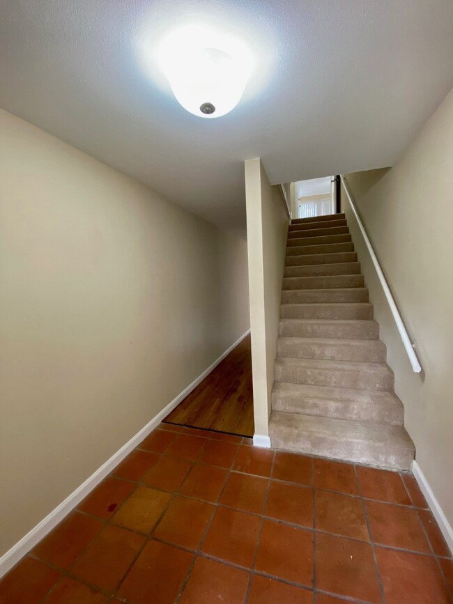 3916 Mandell St, Houston, TX 77006 - photo 2