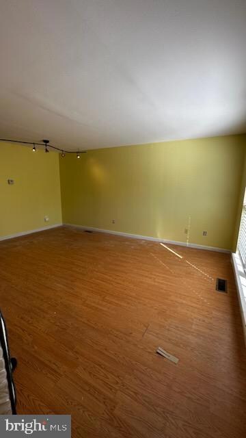 16932 Toms River Loop, Dumfries, VA 22026 - photo 2