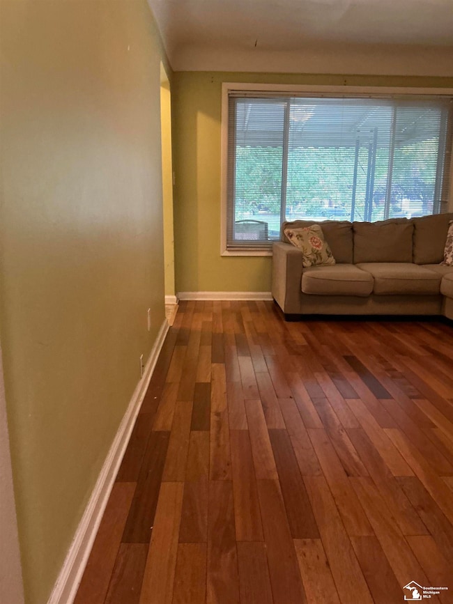 9347 Chatham Ave, Allen Park, MI 48101 - photo 4