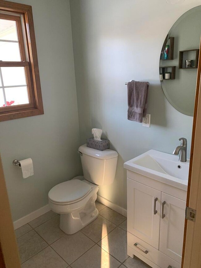 19124 Joslin Cir unit 10, Big Rapids, MI 49307 - photo 7