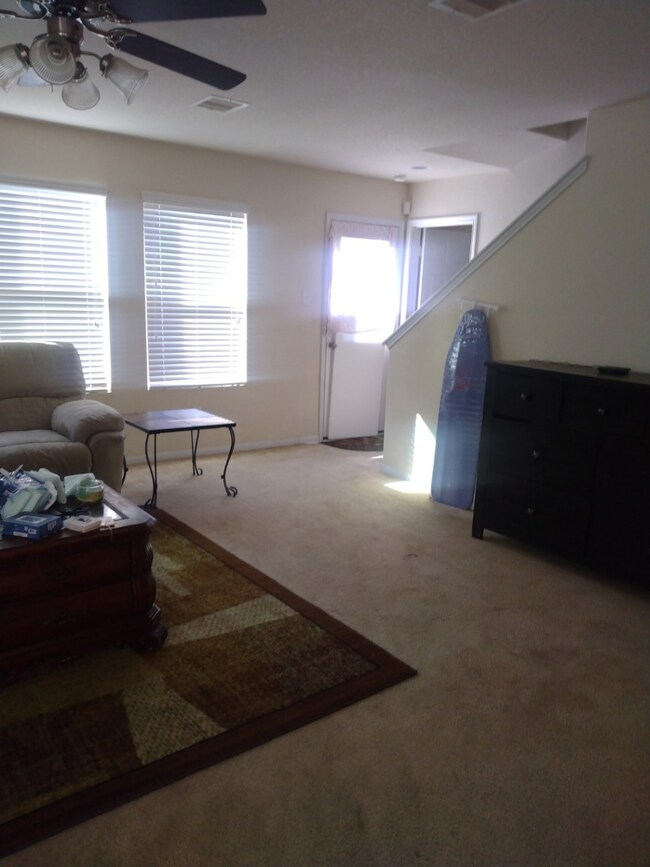 13527 W Red Birch Cir, Houston, TX 77038 - photo 5