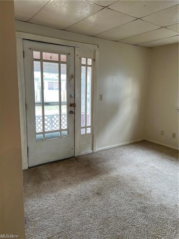 downstairs unit -entrance to living room
