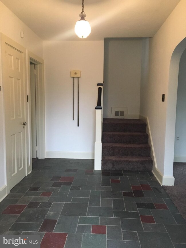 1110 Spring Grove Ave, Lancaster, PA 17603 - photo 7