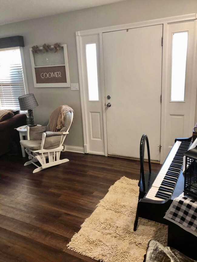 D94545E6-4E8A-4BA0-AE3C-AC0F13D343AB<|><