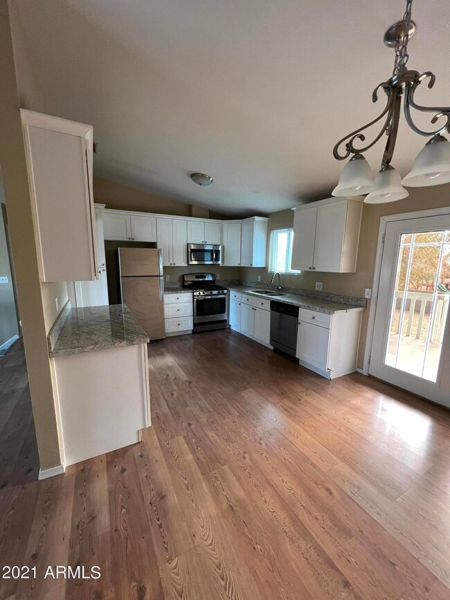 4043 E Holmes Ave, Mesa, AZ 85206 - photo 3