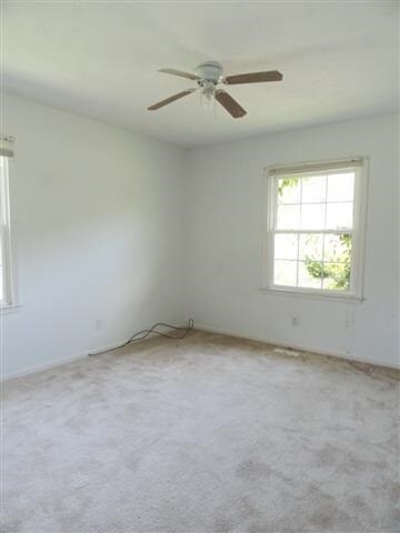 721 Dennis Rd, Jacksonville, NC 28546 - photo 2