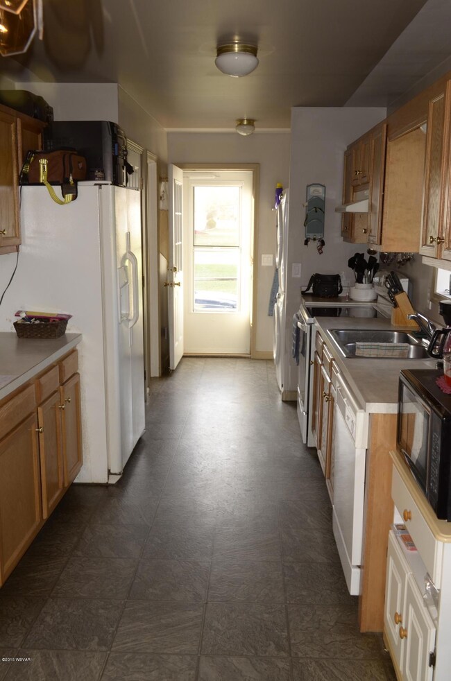 Kitchen 3