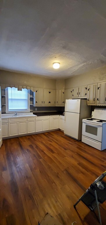 23 Stoneland Rd unit 2, Worcester, MA 01603 - photo 4