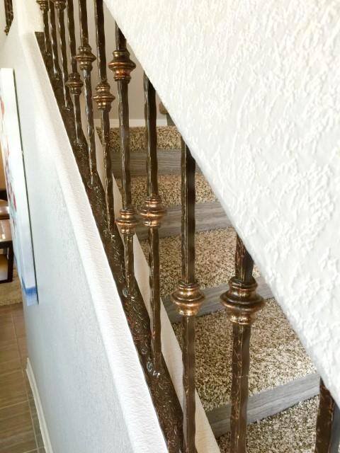 13800 Lago Vista Ave, Horizon City, TX 79928 - photo 4