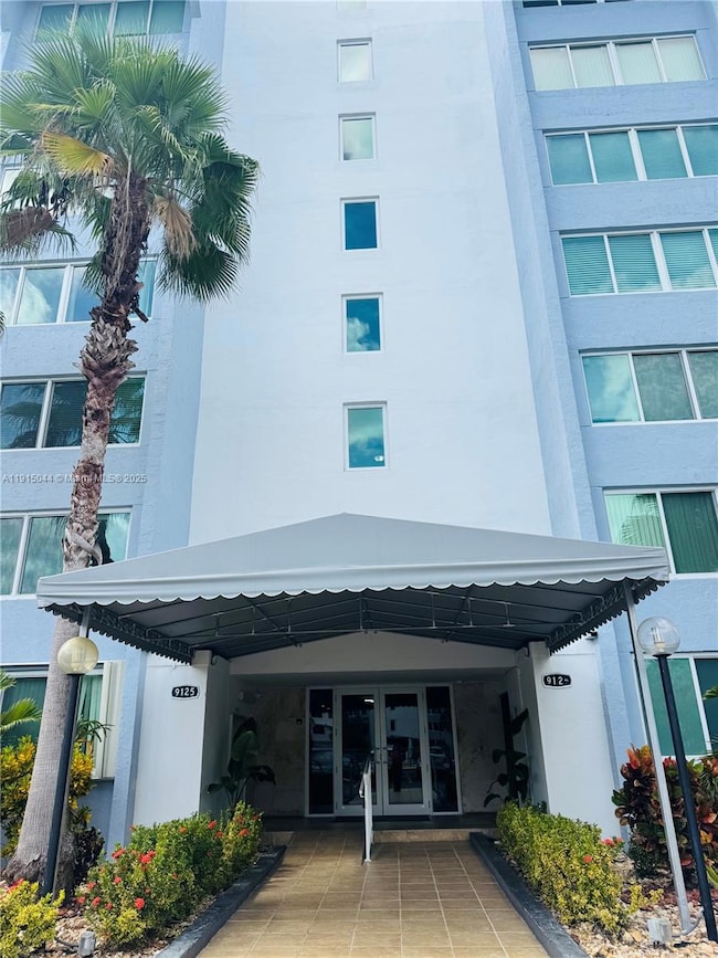 Palmetto Tower Apartments unit 805, Miami, FL 33156 - photo 2