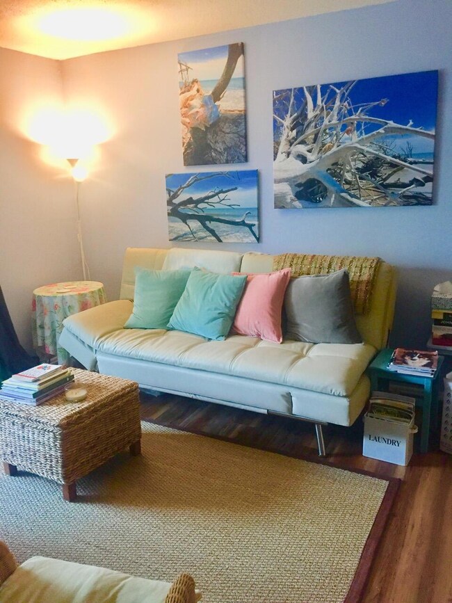 321LivingRoomNew