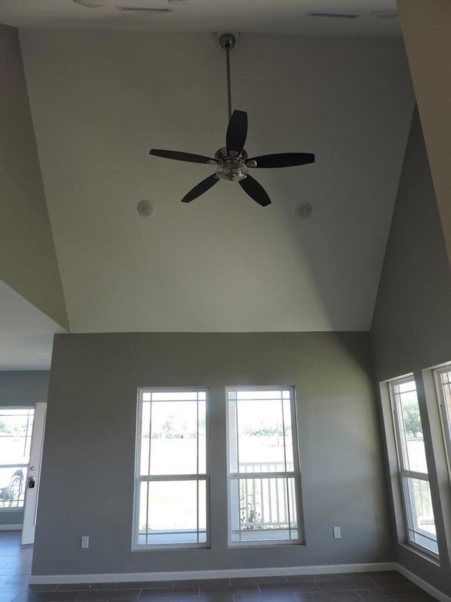 3615 Cr 166 Bucks Bayou Rd, Bay City, TX 77414 - photo 4