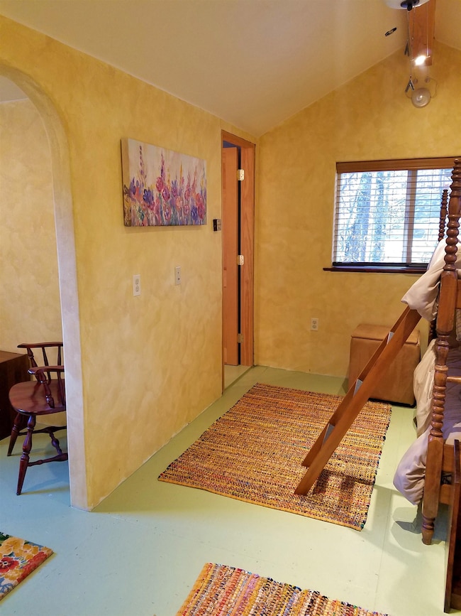 52 Covered Bridge Ln, Bartlett, NH 03812 - photo 4