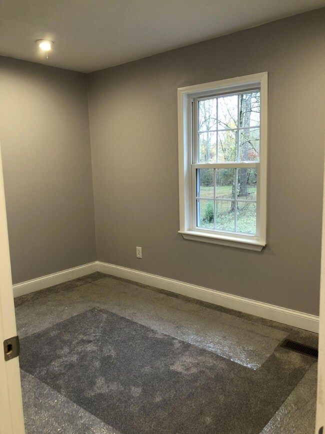 202 Walthall Ave, Chickamauga, GA 30707 - photo 6