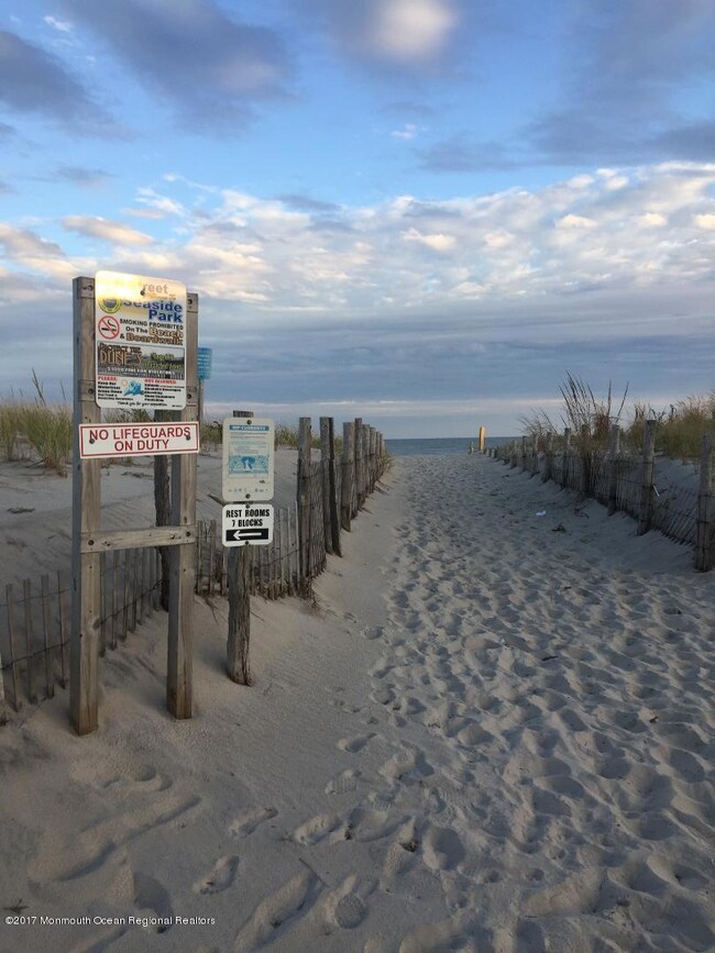 812 NE Central Ave unit 61 I Street, Seaside Park, NJ 08752 - photo 2