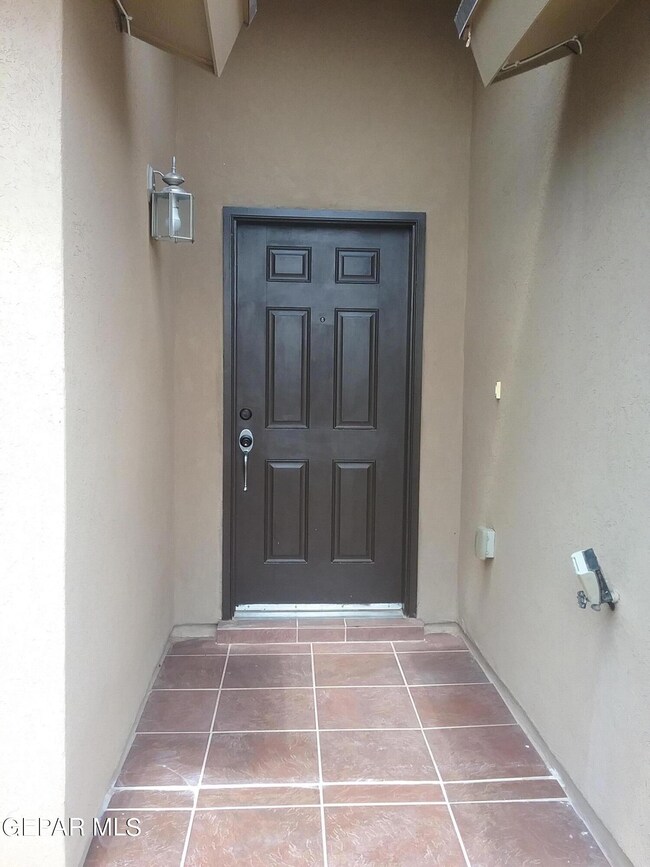 817 Desert Moon Dr, El Paso, TX 79928 - photo 3