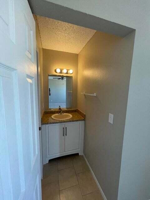 20211004231933877674000000-o