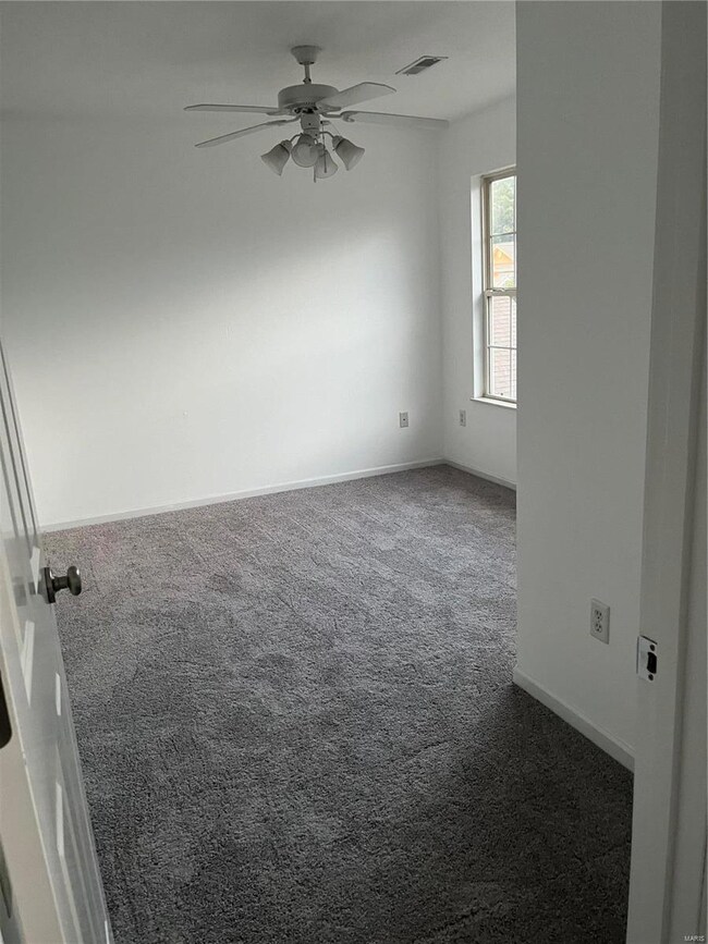 758 Erika St unit 50, O Fallon, IL 62269 - photo 6