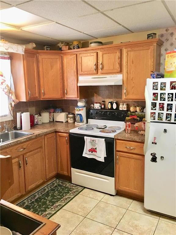 221 Main St, Walnutport, PA 18088 - photo 4