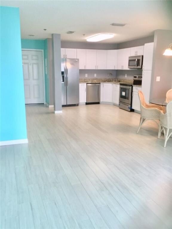 5727 Biscayne Ct unit 301, New Port Richey, FL 34652 - photo 6