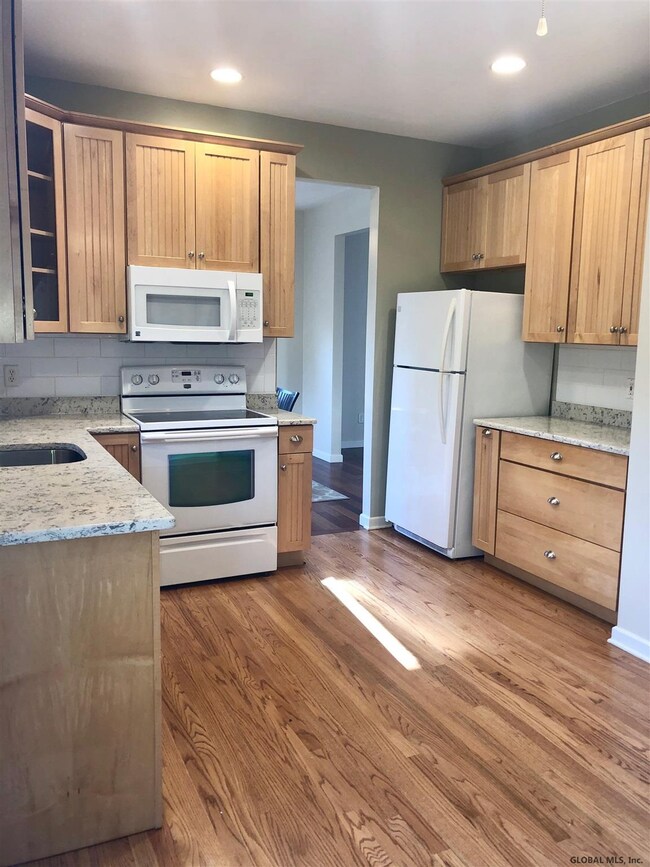 15 Forest Way, Gansevoort, NY 12831 - photo 6