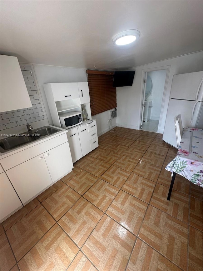 3050 SW 51st Ave, Davie, FL 33314 - photo 6