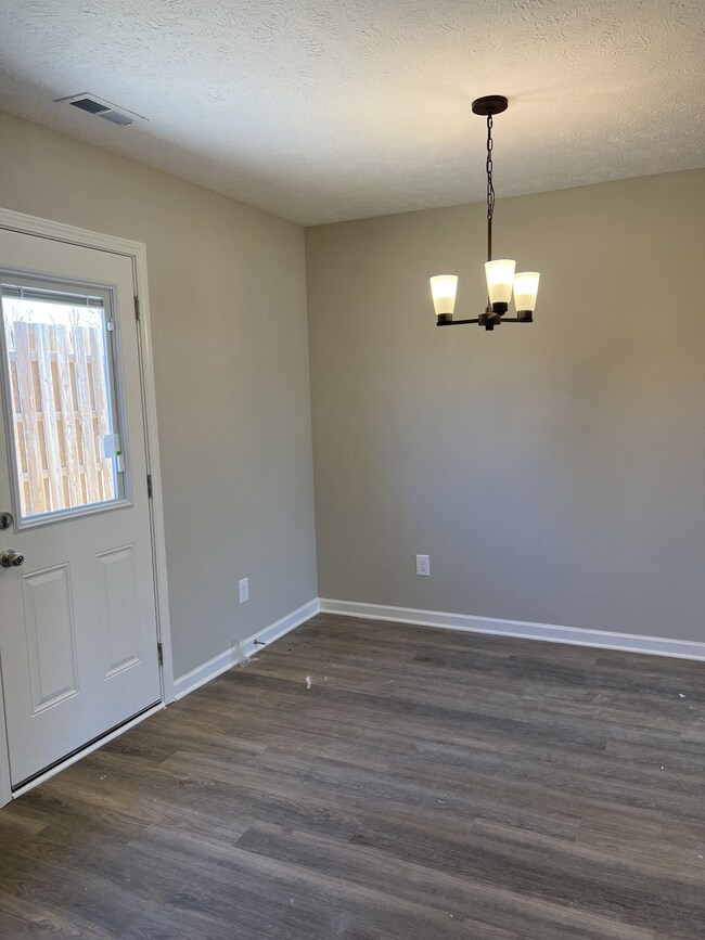 61 Timber Cir, Manchester, TN 37355 - photo 6