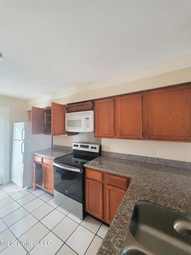 3401 54th D Kitchen
