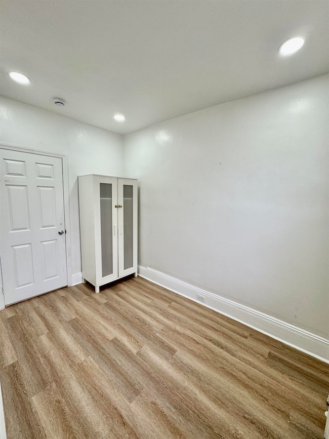 204 Zabriskie St unit 1, Jersey City, NJ 07307 - photo 6